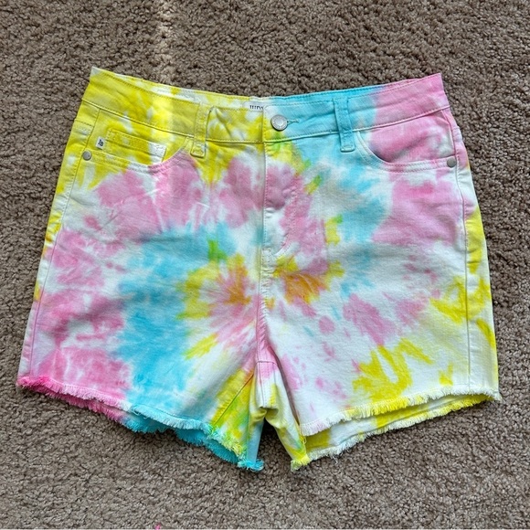Judy Blue Colorful Swirl Tie Dye Frayed Hem Denim Shorts Size Medium - Picture 3 of 11
